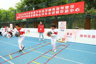 曼城2-2水晶宫全场数据：曼城19射9正控球率74%，对手仅2次射正